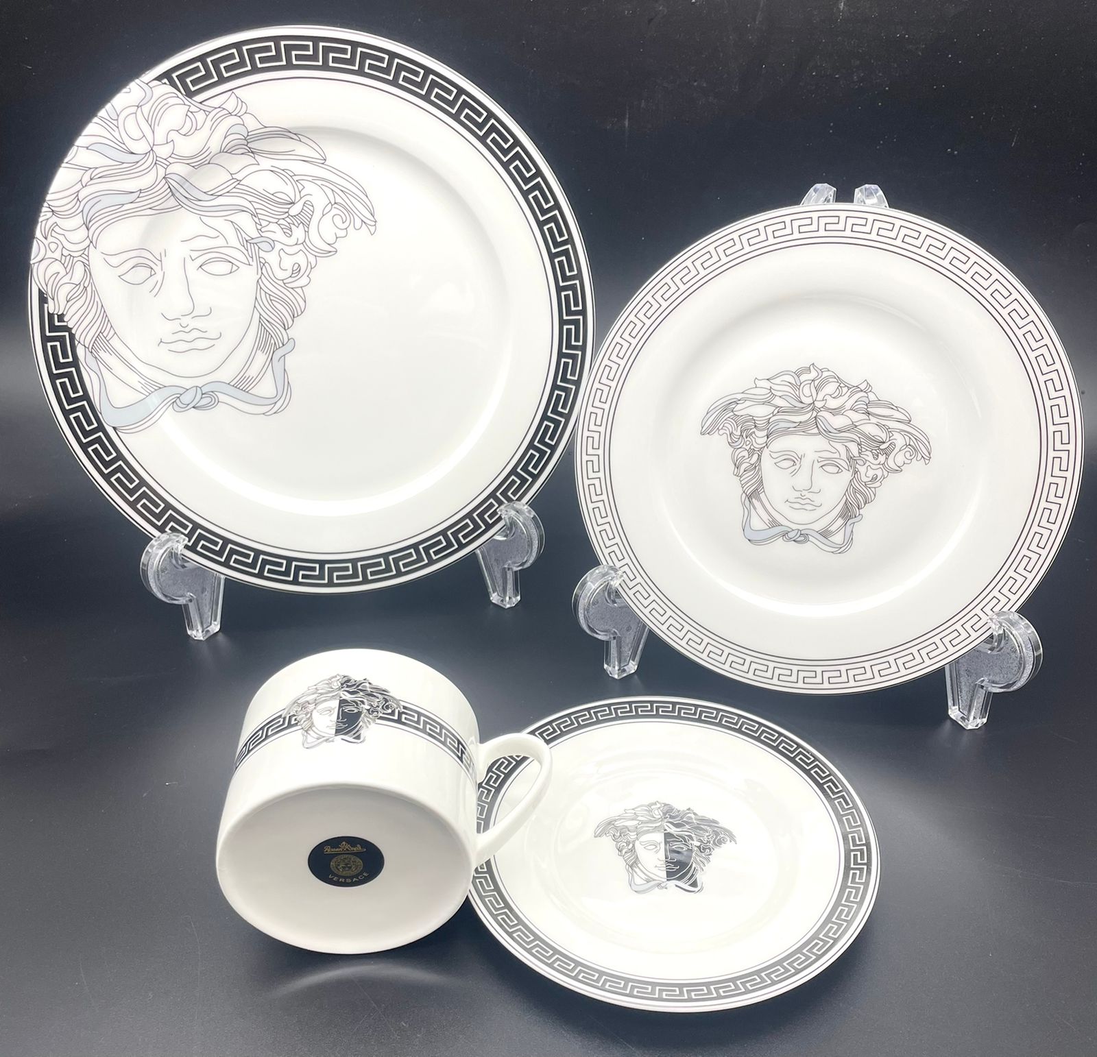 New Arrival Versace set of 3 pieces